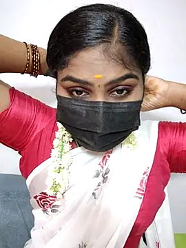 Snapshot of Tamil_Princess12 chatting on July 24, 2026, 7:45 pm Tamil Princess12 online show from July 24, 2026, 7:45 pm
