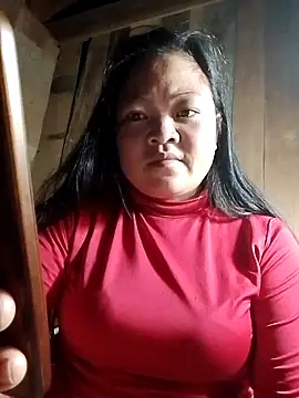 Snapshot of MaySweetb chatting on October 7, 2025, 9:45 pm MaySweetb online show from October 7, 2025, 9:45 pm