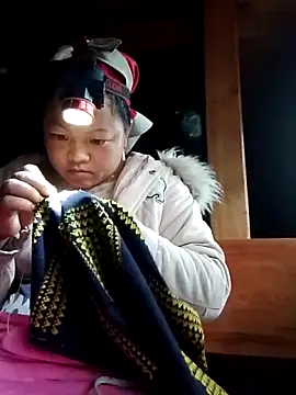 MaySweetb online show from November 3, 2025, 8:59 am