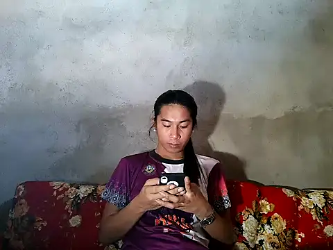 Snapshot of Asian_PrettyAle chatting on June 5, 2026, 12:17 am Asian PrettyAle online show from June 5, 2026, 12:17 am