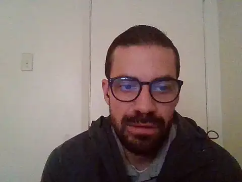 Snapshot of MartyTheSmarty chatting on November 26, 2025, 11:28 pm MartyTheSmarty online show from November 26, 2025, 11:28 pm