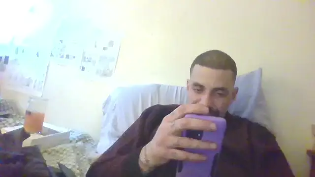 Snapshot of MartyTheSmarty chatting on February 13, 2026, 4:25 pm MartyTheSmarty online show from February 13, 2026, 4:25 pm