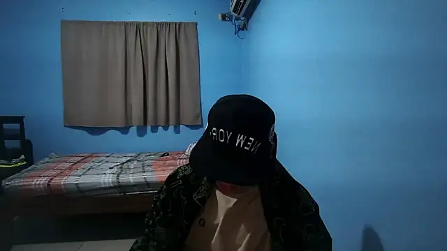 Jaket lovers online show from December 2, 2025, 11:00 pm