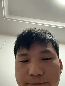 chengliyan online show from March 23, 2026, 10:03 pm