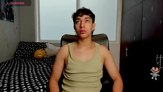 Snapshot of Noxx_starkK chatting on January 16, 2026, 5:50 pm Noxx starkK online show from January 16, 2026, 5:50 pm