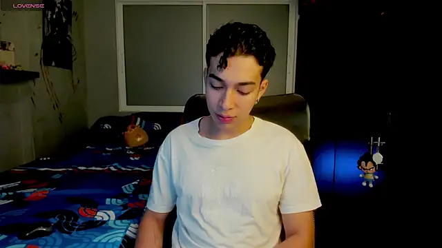 Snapshot of Noxx_starkK chatting on February 16, 2026, 12:18 am Noxx starkK online show from February 16, 2026, 12:18 am