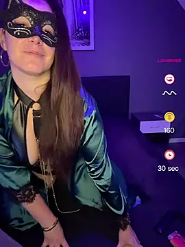 Snapshot of masked_lena chatting on May 18, 2026, 4:24 pm masked lena online show from May 18, 2026, 4:24 pm