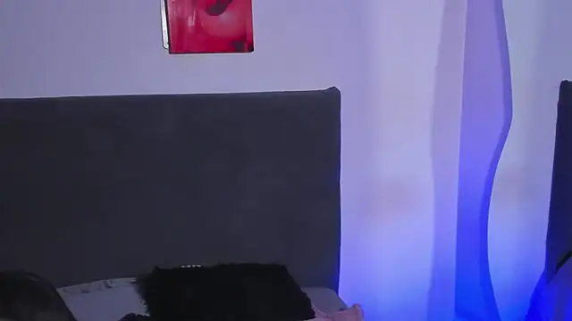 saramikaelson online show from March 15, 2026, 8:59 pm