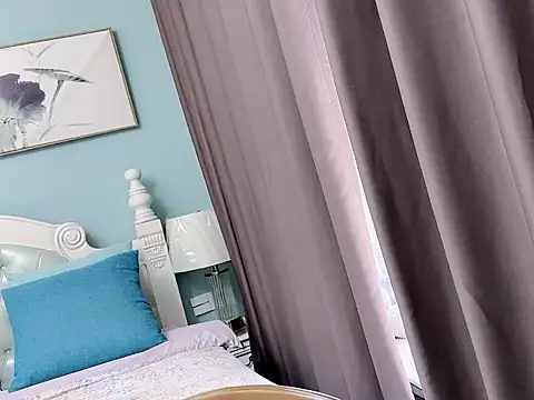 sarah111 online show from December 4, 2025, 3:16 am