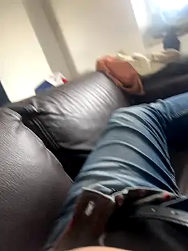 carapace31 online show from November 30, 2025, 2:21 pm