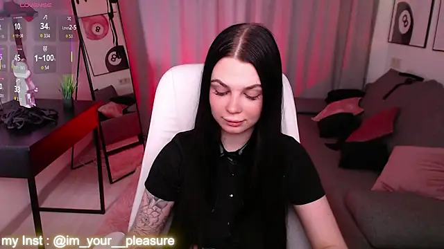 Michela Fruet online show from February 27, 2026, 1:05 am