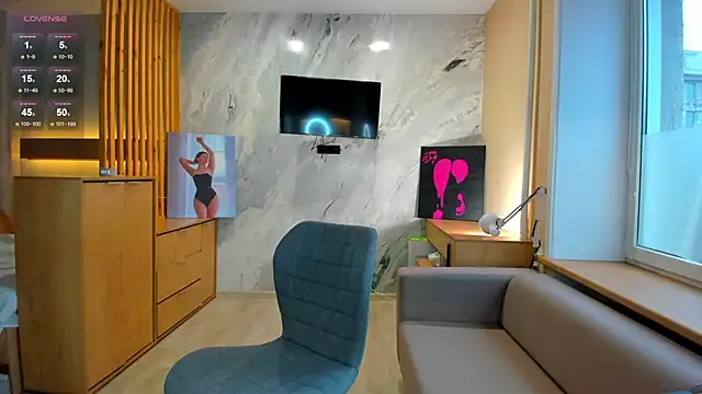 miss bubbles  online show from September 12, 2025, 12:55 am