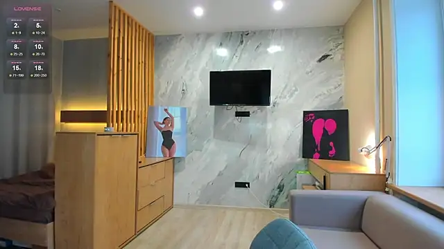 miss bubbles  online show from September 23, 2025, 12:46 am