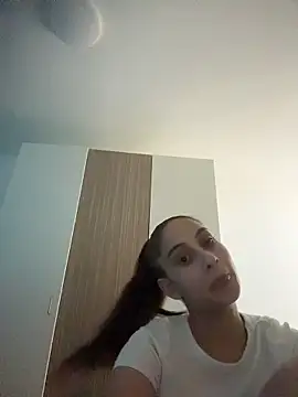 Snapshot of FemmeAffair chatting on February 18, 2026, 12:39 am FemmeAffair online show from February 18, 2026, 12:39 am