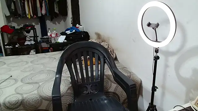 Leonino231 online show from March 28, 2026, 4:39 pm