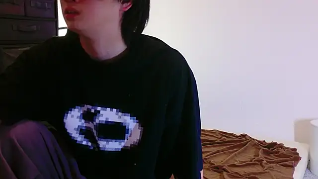 C-4bomb online show from February 14, 2026, 9:39 am