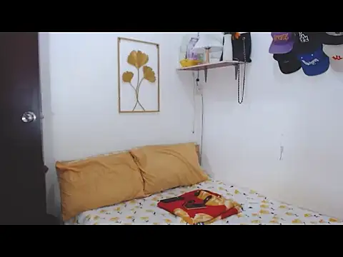 HornyCoupleCum online show from March 24, 2026, 9:36 am