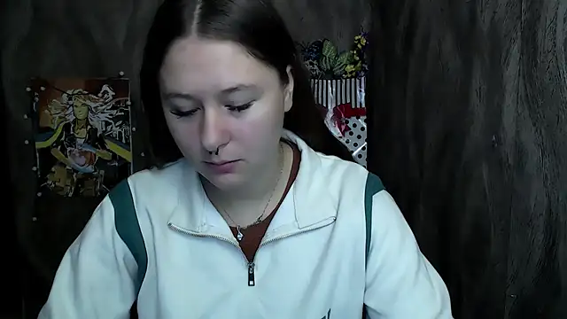 Snapshot of Linda_S_ chatting on September 19, 2025, 7:43 am Linda S online show from September 19, 2025, 7:43 am