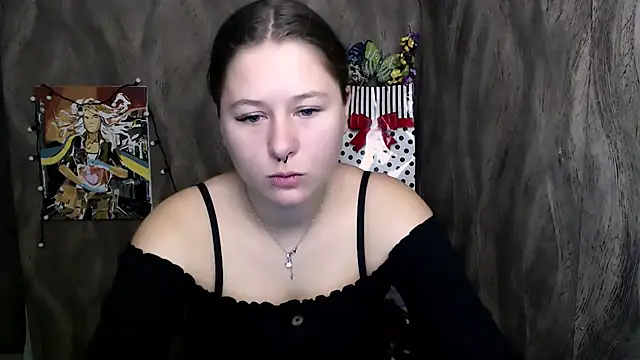 Snapshot of Linda_S_ chatting on September 24, 2025, 9:12 am Linda S online show from September 24, 2025, 9:12 am