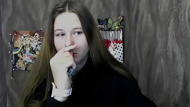 Snapshot of Linda_S_ chatting on October 4, 2025, 9:29 am Linda S online show from October 4, 2025, 9:29 am