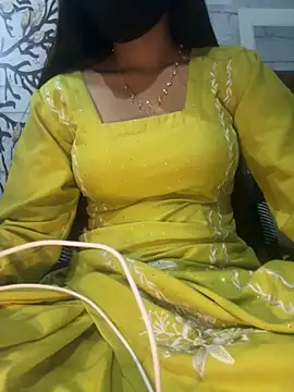 Snapshot of Mannu_rani chatting on October 15, 2025, 3:39 am Mannu rani online show from October 15, 2025, 3:39 am