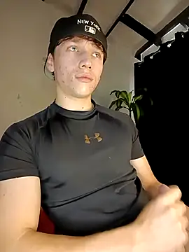 Snapshot of Logan_sixxer chatting on November 1, 2025, 9:50 pm Logan sixxer online show from November 1, 2025, 9:50 pm