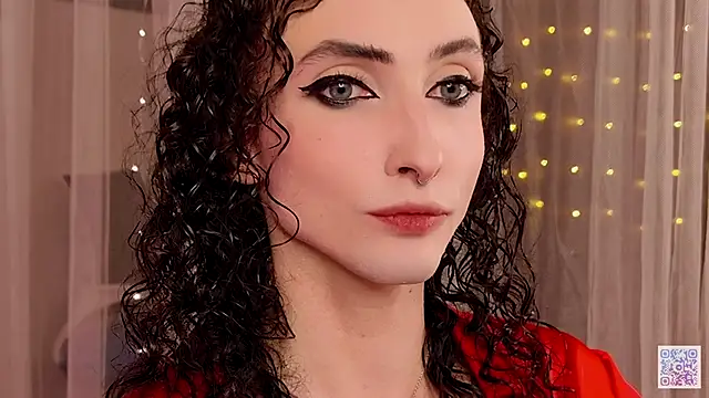 Snapshot of Queen_of_tease chatting on October 11, 2025, 5:11 pm Queen of tease online show from October 11, 2025, 5:11 pm