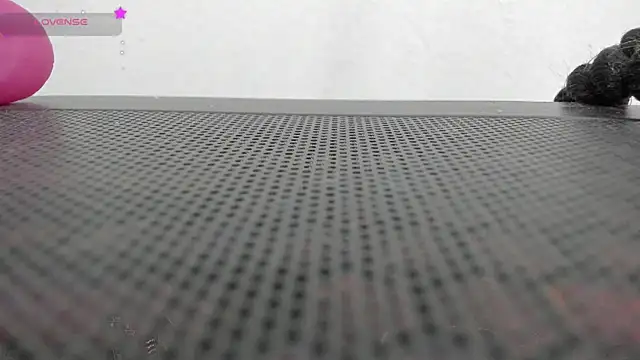 FluffyMelons online show from April 11, 2026, 10:58 pm