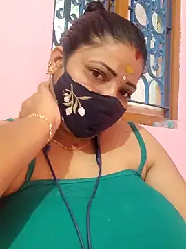 Snapshot of lathikaqueentamil chatting on September 10, 2025, 5:29 am lathikaqueentamil online show from September 10, 2025, 5:29 am