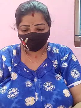 Snapshot of lathikaqueentamil chatting on September 15, 2025, 4:23 am lathikaqueentamil online show from September 15, 2025, 4:23 am