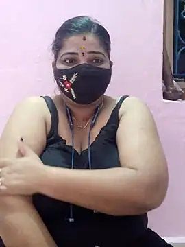 Snapshot of lathikaqueentamil chatting on September 18, 2025, 5:04 pm lathikaqueentamil online show from September 18, 2025, 5:04 pm