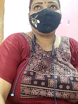 Snapshot of lathikaqueentamil chatting on September 25, 2025, 8:40 am lathikaqueentamil online show from September 25, 2025, 8:40 am