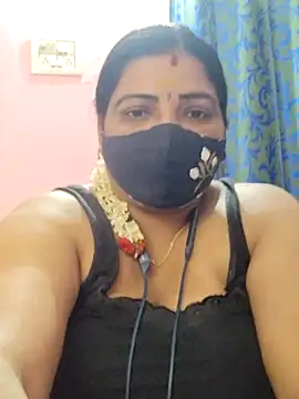 Snapshot of lathikaqueentamil chatting on October 6, 2025, 6:27 pm lathikaqueentamil online show from October 6, 2025, 6:27 pm