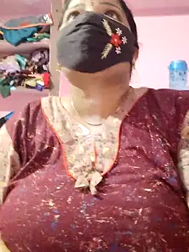 Snapshot of lathikaqueentamil chatting on October 8, 2025, 6:16 pm lathikaqueentamil online show from October 8, 2025, 6:16 pm