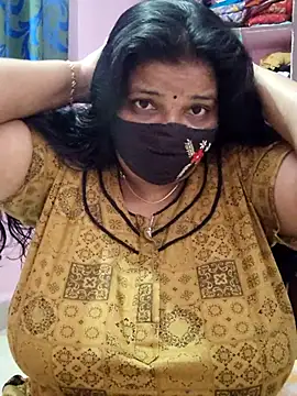 Snapshot of lathikaqueentamil chatting on October 15, 2025, 12:16 pm lathikaqueentamil online show from October 15, 2025, 12:16 pm