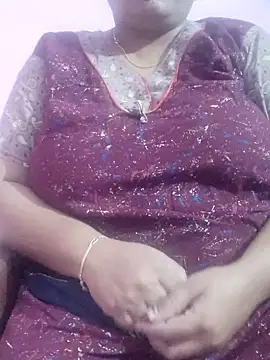 Snapshot of lathikaqueentamil chatting on October 28, 2025, 10:30 am lathikaqueentamil online show from October 28, 2025, 10:30 am