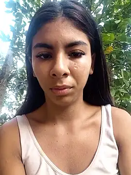 chaparritahot99 online show from February 17, 2026, 12:01 pm