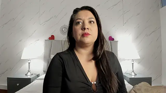 Snapshot of Paula_And chatting on March 4, 2026, 12:22 pm Paula And online show from March 4, 2026, 12:22 pm