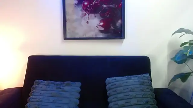 Linda banks  online show from April 10, 2026, 1:33 am