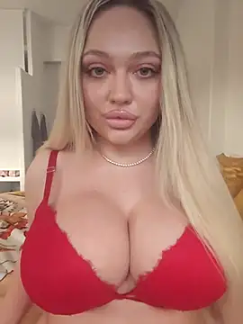 misstitmouseofficial online show from October 18, 2025, 12:50 pm