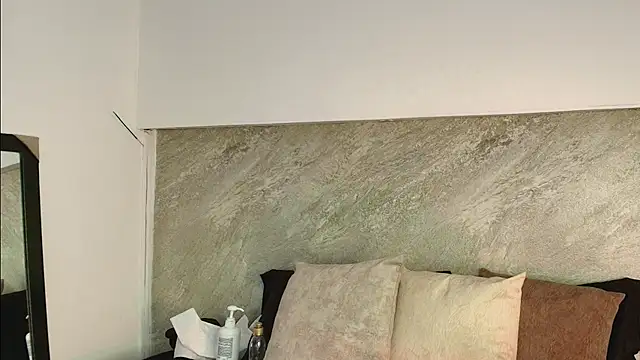 Dixie grey1 online show from November 22, 2025, 2:05 pm