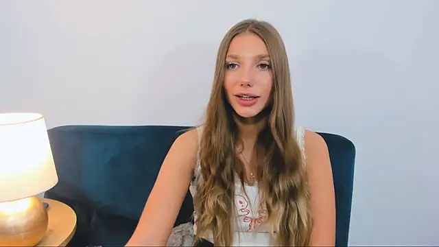 EmmaGorgeous online show from September 24, 2025, 5:27 pm