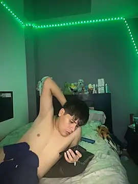 Kailertwink online show from April 1, 2026, 3:07 am