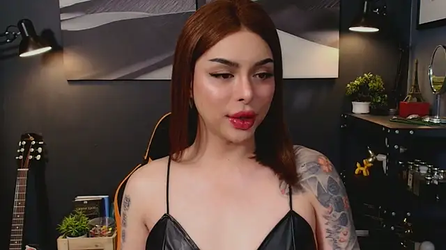 LUNACOCKSLAYER online show from January 14, 2026, 8:58 pm