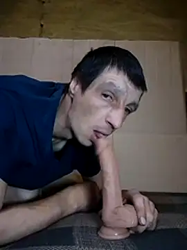 N i k o l a u online show from March 13, 2026, 9:54 pm