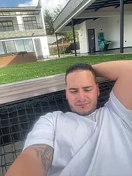 Pablo EscobarGomez online show from February 17, 2026, 1:18 pm