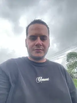 Pablo EscobarGomez online show from March 9, 2026, 10:03 pm