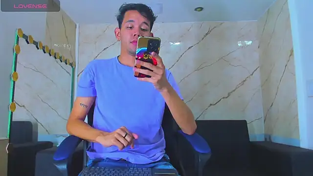 jeremytonner online show from November 21, 2025, 4:11 am