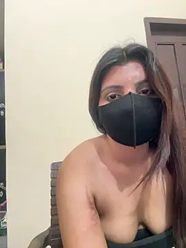 Snapshot of _01ruhi chatting on July 17, 2026, 6:57 pm 01ruhi online show from July 17, 2026, 6:57 pm
