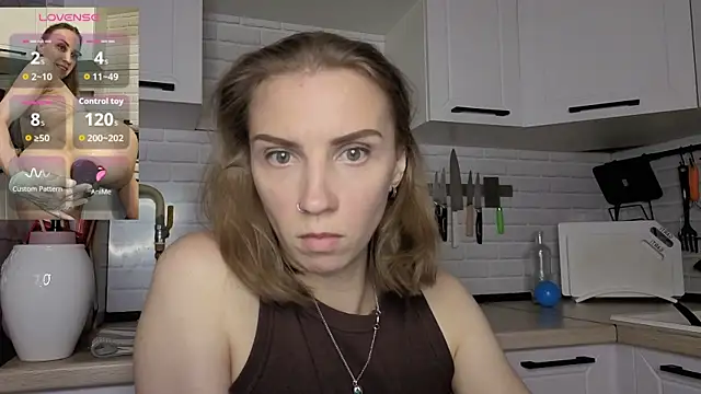 Snapshot of Edena_ chatting on June 29, 2026, 7:14 pm Edena online show from June 29, 2026, 7:14 pm